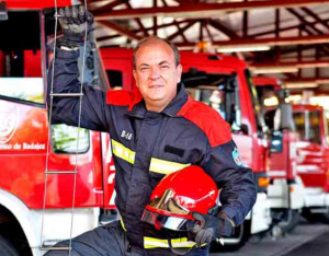 José Antonio Monago - De bombero